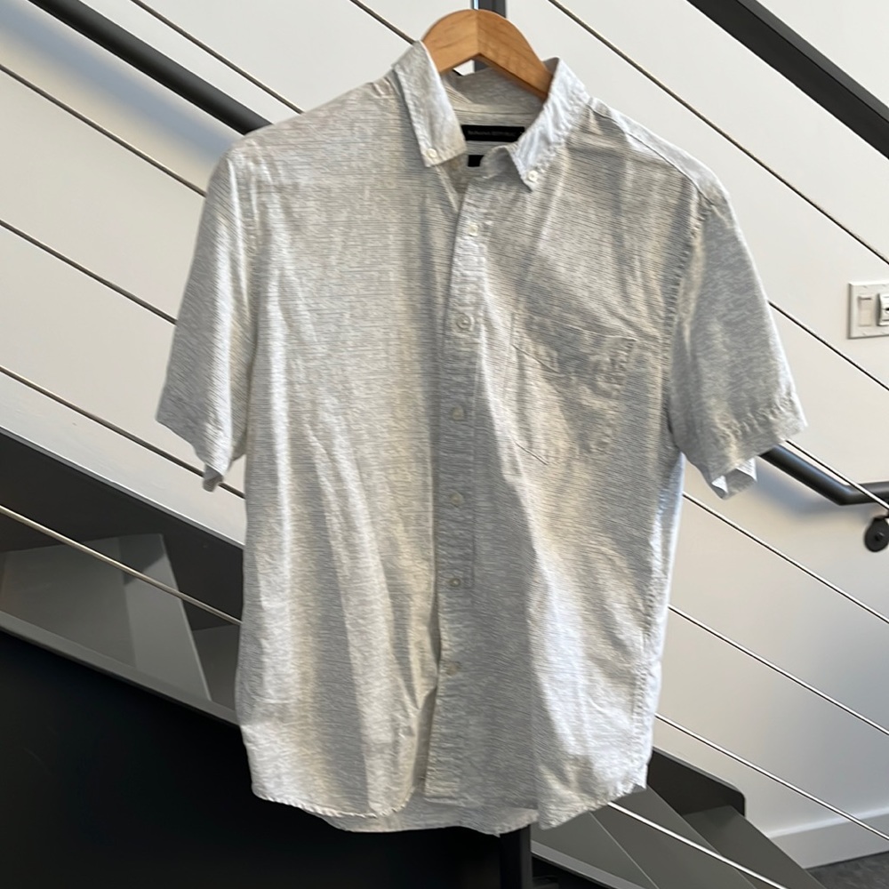 Banana Republic dress shirt with line print - slim fit